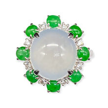 18K白金(750)鑲鑽石冰種蛋形翡翠戒指(13號圈)